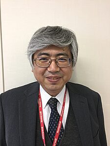 鏡孝正プロフィール写真